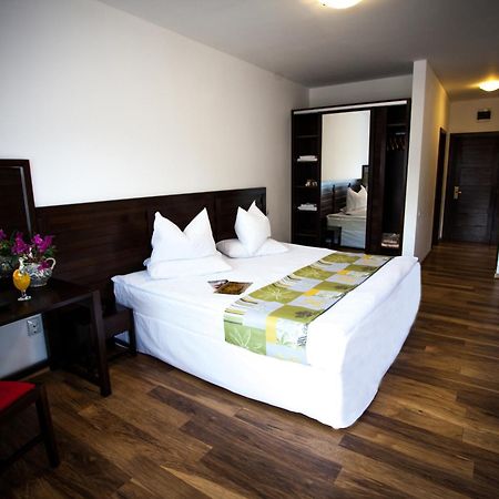 Roata Faget Inn Клуж-Напока Екстериор снимка